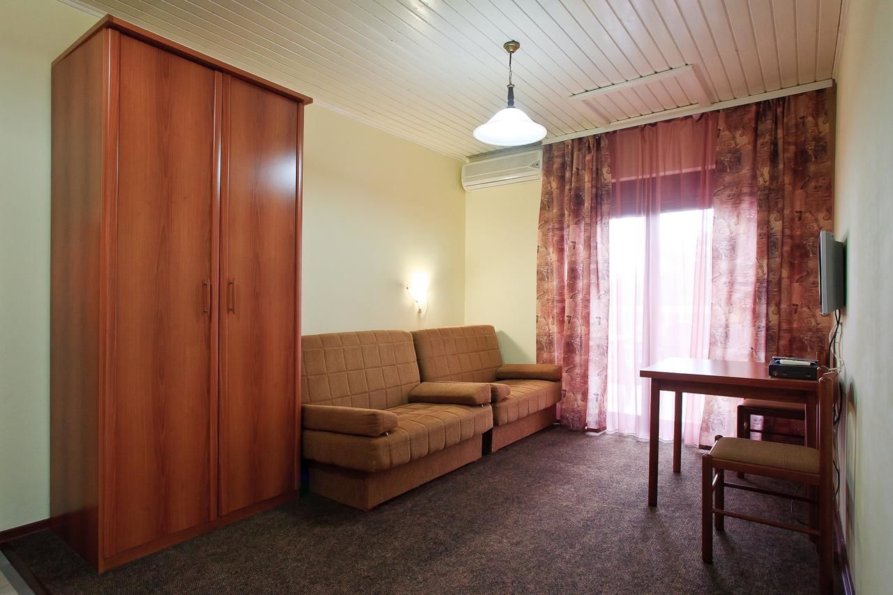 Гостевой дом Villa Lotos Сутоморе